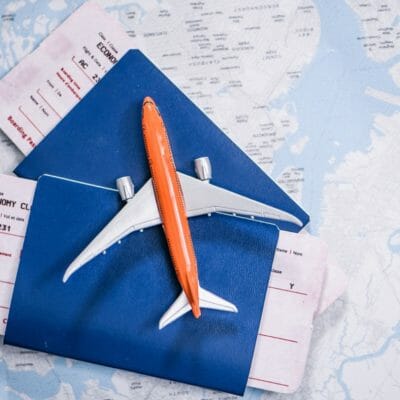 Secret Tips to Getting the Lowest Price on Airfare