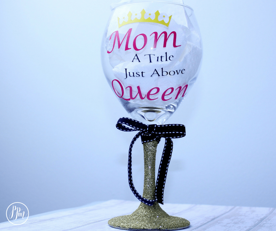 DIY Glitter Wine Glass for Mom