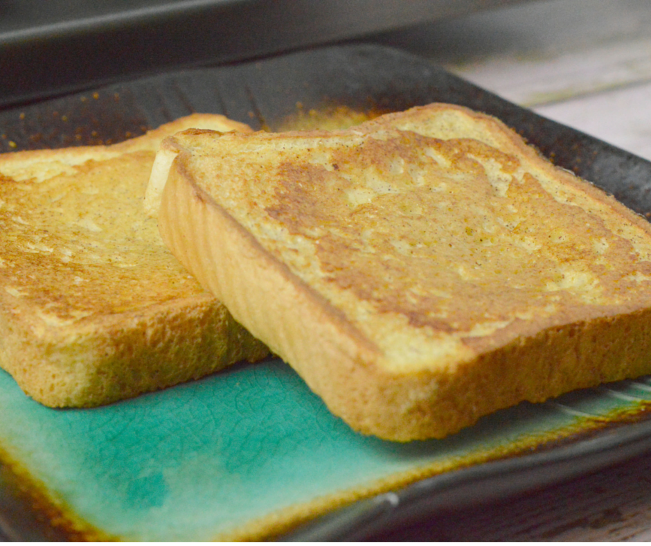 Oven Baked French Toast (Easy Breakfast Idea)