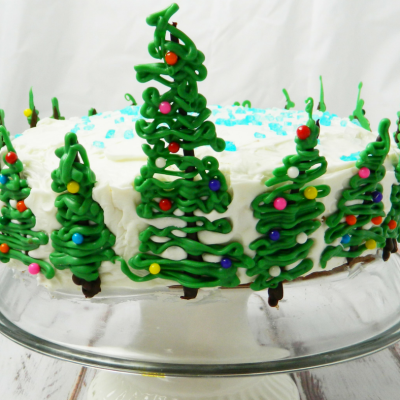 Easy Christmas Tree Cake