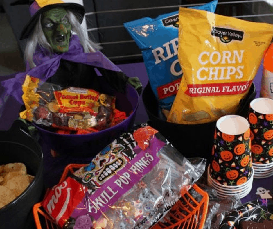 Our Halloween Party on a Budget!! DollarGeneralFinds