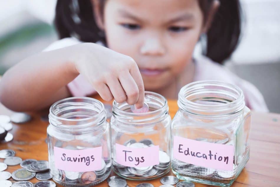 tips on what to teach kids about money